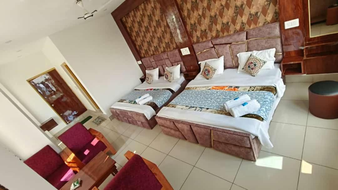 Gulmarg Gs Residency Hotel Экстерьер фото