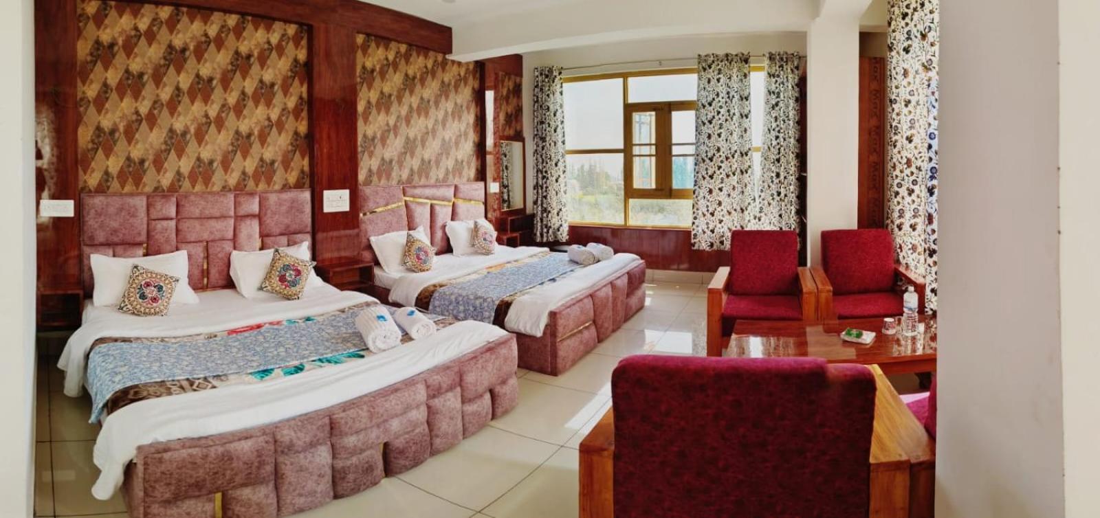 Gulmarg Gs Residency Hotel Экстерьер фото